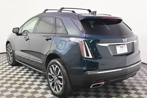 2025 Cadillac XT5 Sport