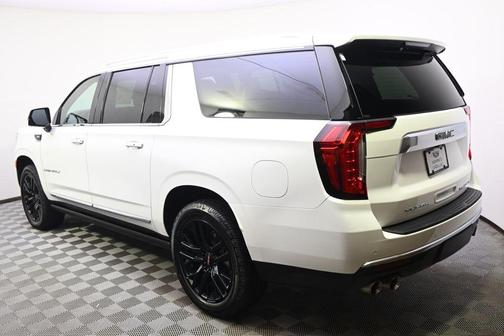 Summit White 2021 GMC Yukon XL Denali