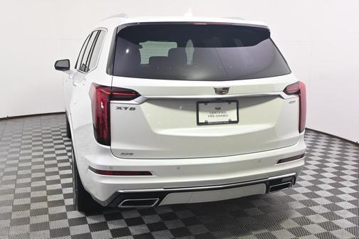 2025 Cadillac XT6 Premium Luxury AWD