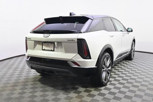 2025 Cadillac OPTIQ Luxury