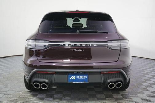 Copper 2023 Porsche Macan T