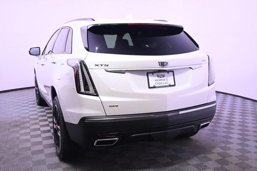 2025 Cadillac XT5 Sport