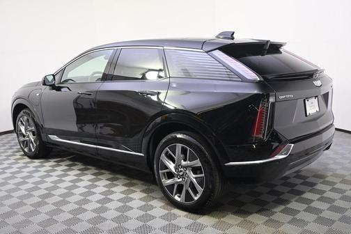 Black Raven 2025 Cadillac OPTIQ Luxury
