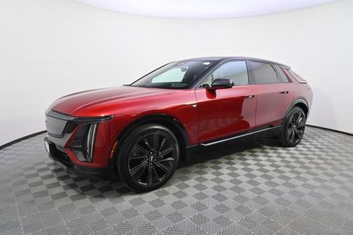 2025 Cadillac LYRIQ Sport