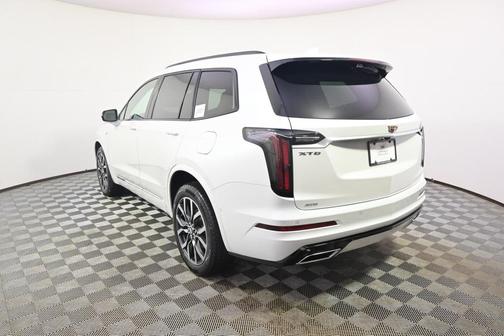 2025 Cadillac XT6 Sport AWD