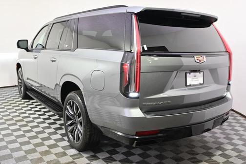 2024 Cadillac Escalade ESV Sport