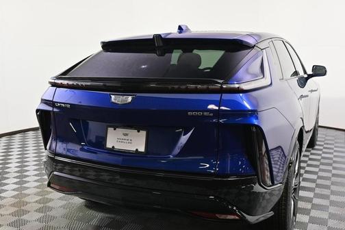 2025 Cadillac LYRIQ Sport