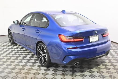 2020 BMW 330 i xDrive
