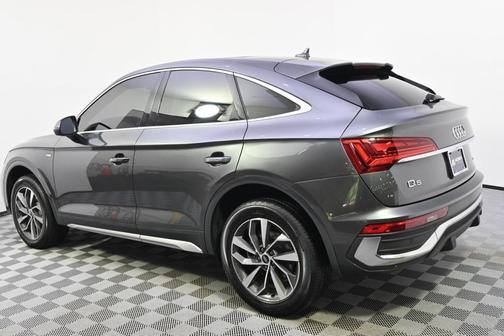 2022 Audi Q5 45 S line Premium Plus