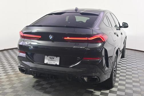 2023 BMW X6 xDrive40i