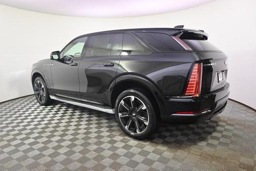 2025 Cadillac Escalade IQ 1