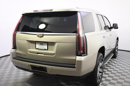 2015 Cadillac Escalade Luxury