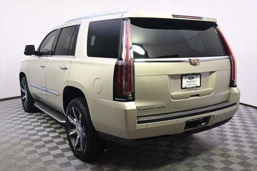 2015 Cadillac Escalade Luxury