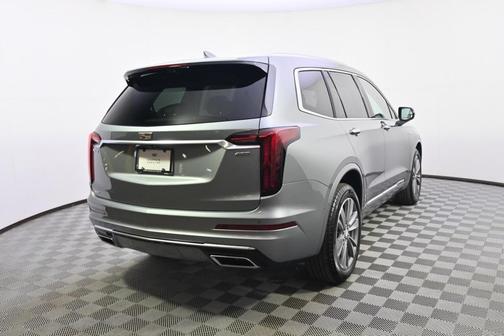 2025 Cadillac XT6 Premium Luxury AWD