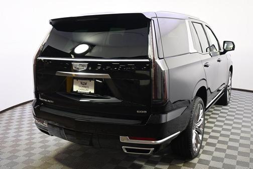 2026 Cadillac Escalade Luxury