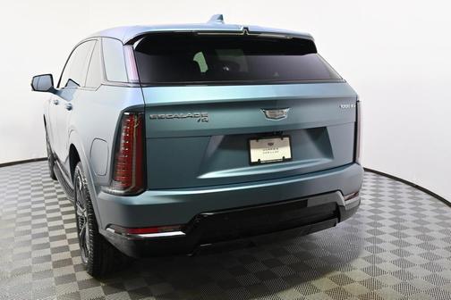 2025 Cadillac Escalade IQ Sport 2