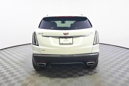 2025 Cadillac XT5 Sport