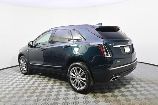 2025 Cadillac XT5 Sport