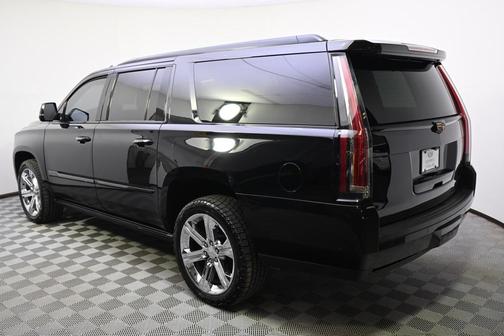 2017 Cadillac Escalade ESV Platinum