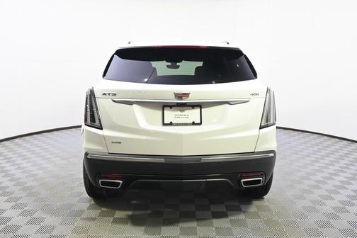 2025 Cadillac XT5 Sport
