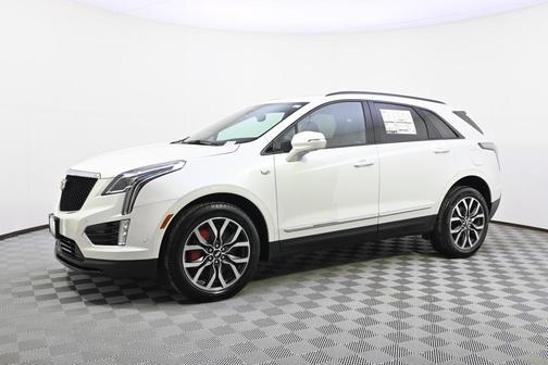 2025 Cadillac XT5 Sport