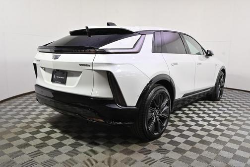 2025 Cadillac LYRIQ Sport