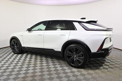 2025 Cadillac LYRIQ Sport