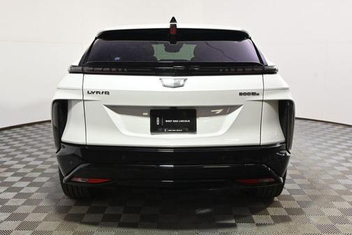 2025 Cadillac LYRIQ Sport