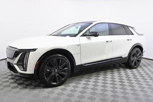 2025 Cadillac LYRIQ Sport