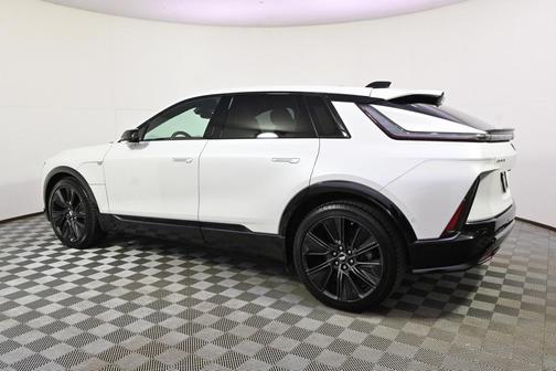 2025 Cadillac LYRIQ Sport