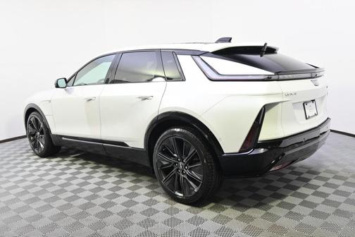 2025 Cadillac LYRIQ Sport
