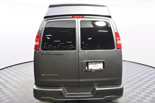 2021 Chevrolet Express 3500 LS