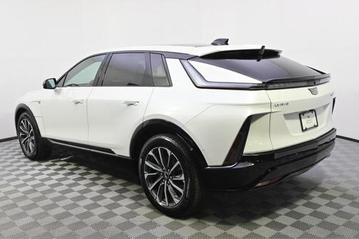 2025 Cadillac LYRIQ Sport