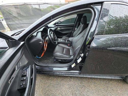 Jet Black Mica 2022 Mazda Mazda3 AWD w/Premium Package