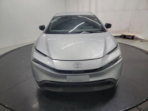 2023 Toyota Prius LE