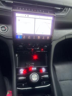 Diamond Black Crystal Pearlcoat 2023 Jeep Grand Cherokee L Overland
