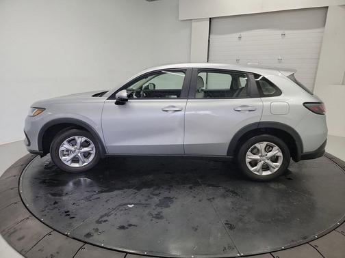 Silver Metallic 2023 Honda HR-V LX