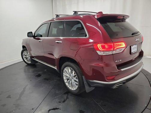 2018 Jeep Grand Cherokee Summit