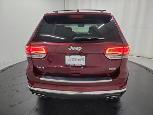 2018 Jeep Grand Cherokee Summit