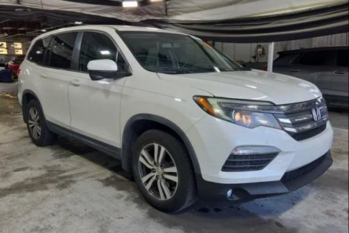 White Diamond Pearl 2017 Honda Pilot EX-L