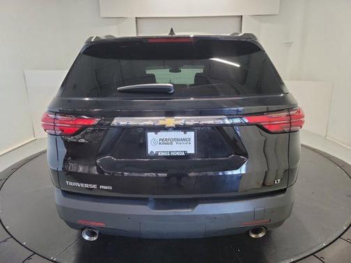 2022 Chevrolet Traverse LT Leather