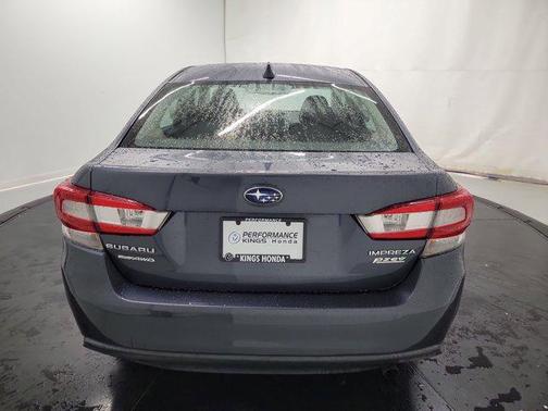 2017 Subaru Impreza 2.0i Premium