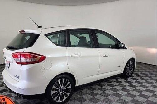 2018 Ford C-Max Hybrid Titanium