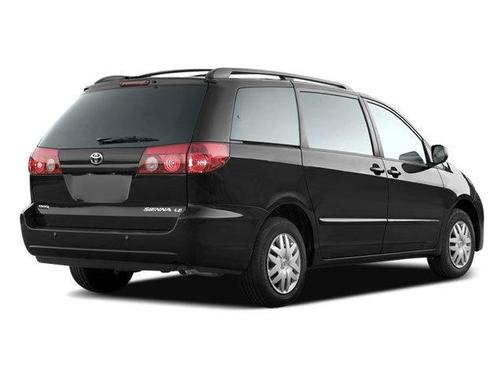 Silver Shadow Pearl 2010 Toyota Sienna XLE