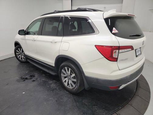 White Diamond Pearl 2019 Honda Pilot EX-L