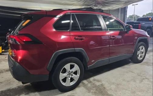 Ruby Flare Pearl 2019 Toyota RAV4 Hybrid XLE