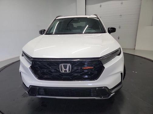 Platinum White Pearl 2026 Honda CR-V Hybrid TrailSport AWD