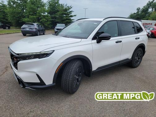 Platinum White Pearl 2026 Honda CR-V Hybrid TrailSport AWD