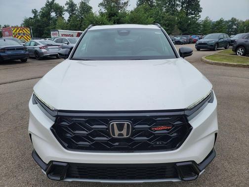 Platinum White Pearl 2026 Honda CR-V Hybrid TrailSport AWD