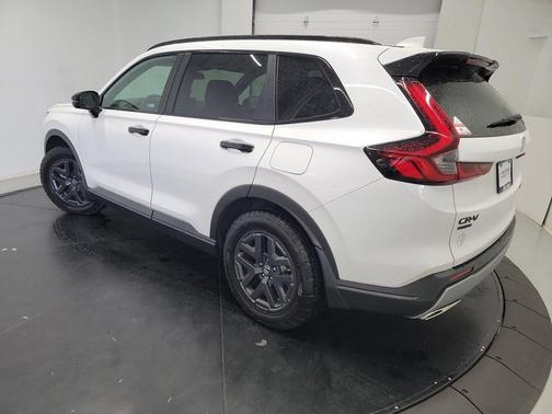 Platinum White Pearl 2026 Honda CR-V Hybrid TrailSport AWD